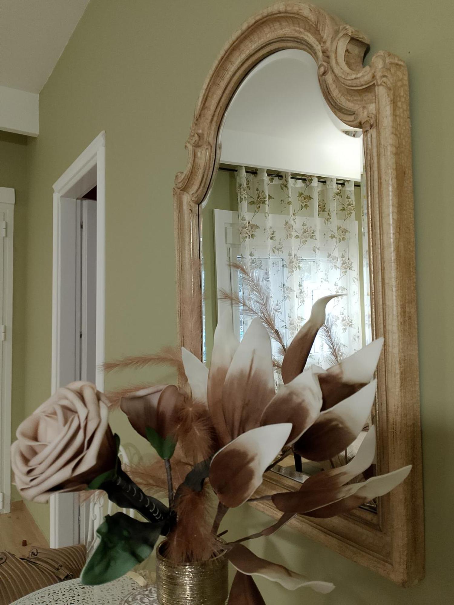 A Lovely Apartment *